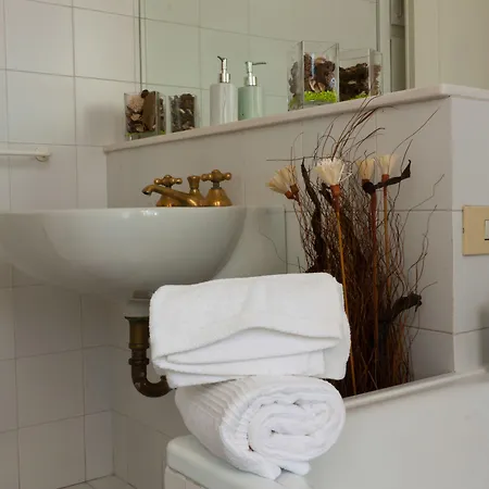 52门住宿加早餐酒店 3* 比萨