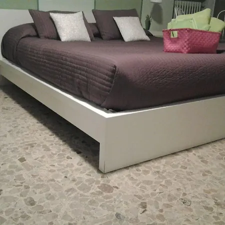 招待所 52门住宿加早餐酒店 3*